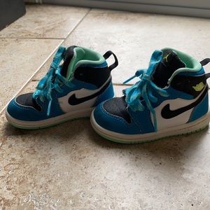 Air Jordan Toddler size 6C